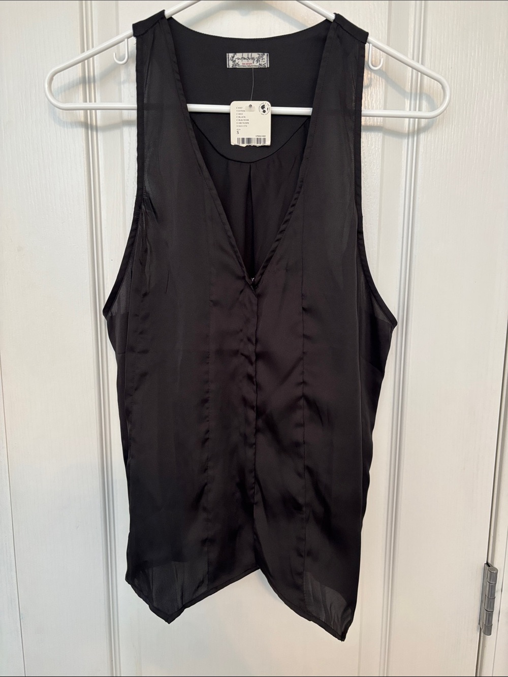 Intimately Free People Black V-Neck Satin-Look Sleeveless Top size Small